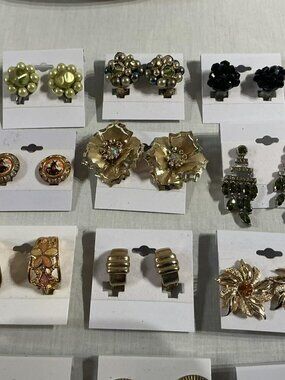 💎Vintage Clip-On Earrings Lot – Rhinestone, Floral & Statement Retro Earrings
